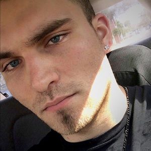 Meet your Posher, Zack